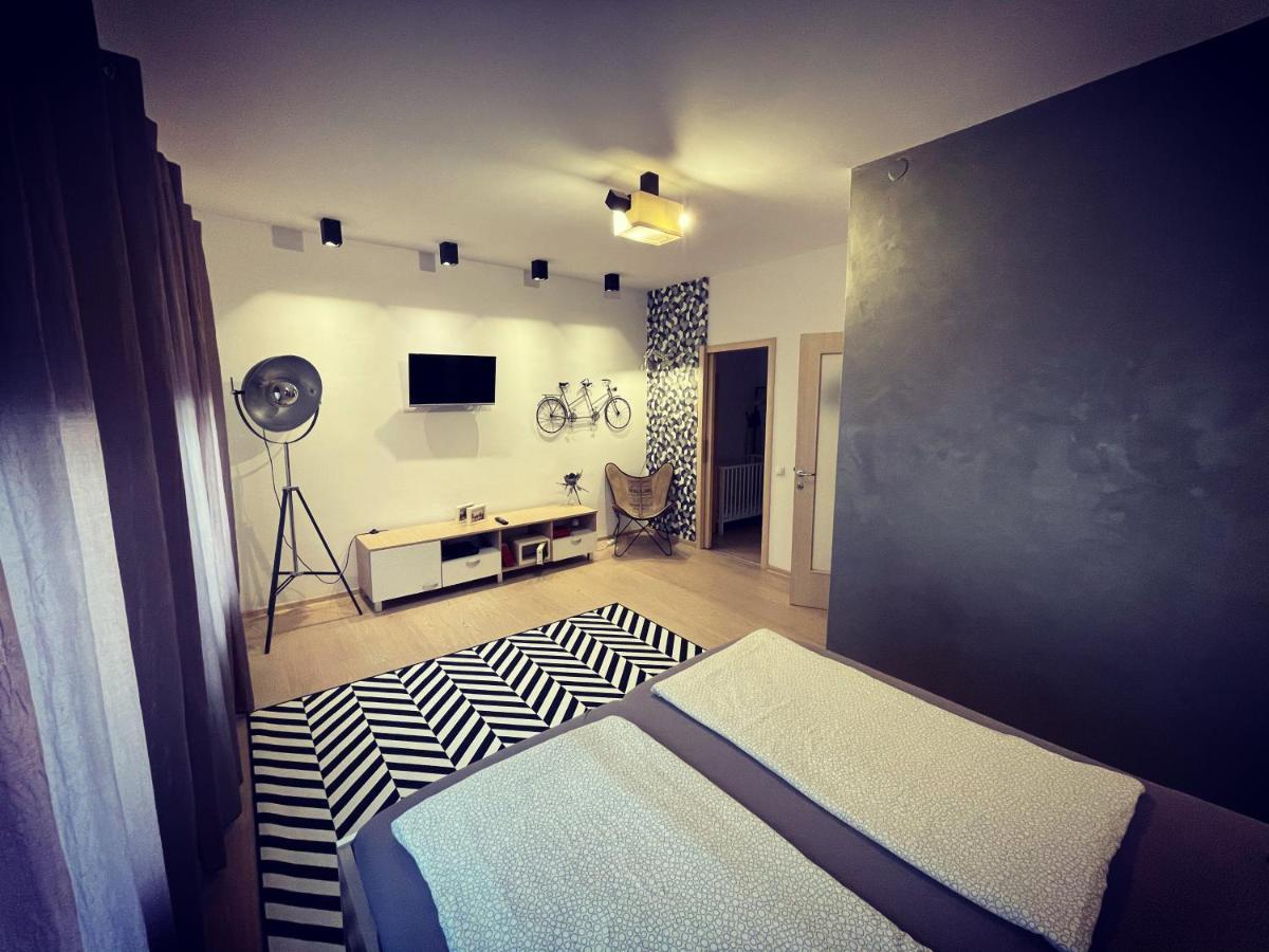 Harteneck Apartments Sibiu Bagian luar foto