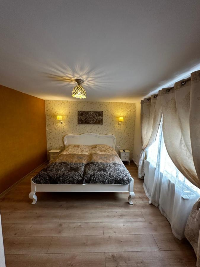 Harteneck Apartments Sibiu Bagian luar foto